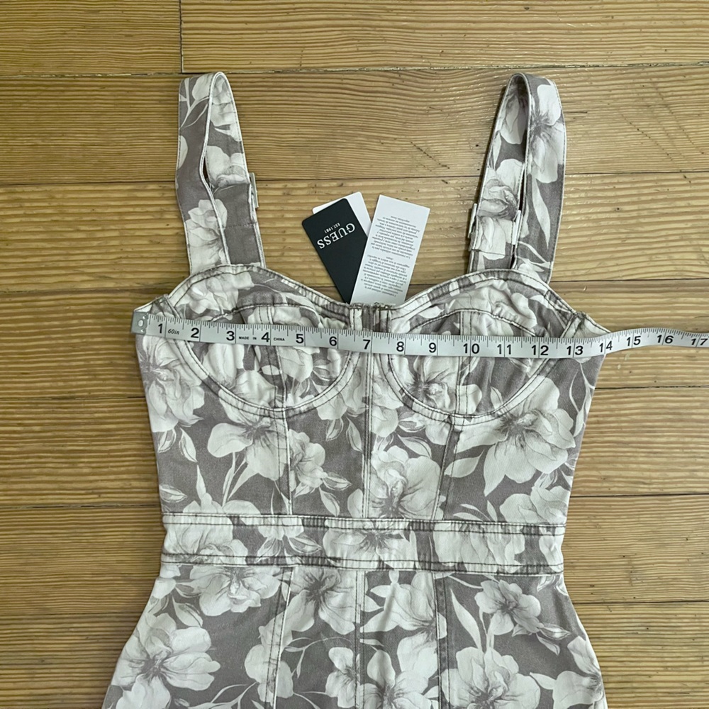 NWT Guess Chloe Printed Corset Dress in Taupe Floral Sz XS. - Picture 11 of 14